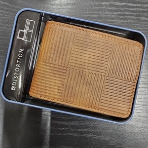 NWT mens wallet